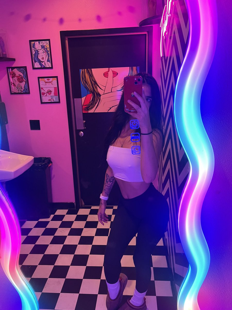 k (@kaylaelickk) on Twitter photo 