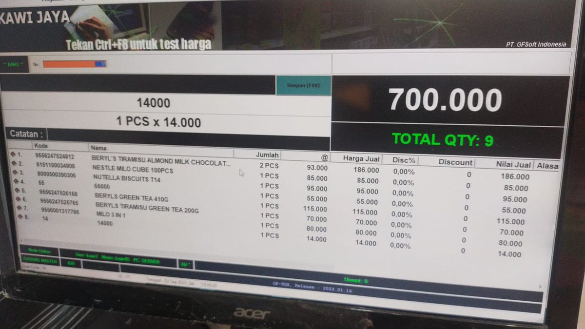 Paket kami bungkus rapih dan baik, tapi dirusak dan diambil isinya. Aseli parah. Tolong tanggungjawabnya <a href="/jntexpressid/">J&T Express Indonesia</a>