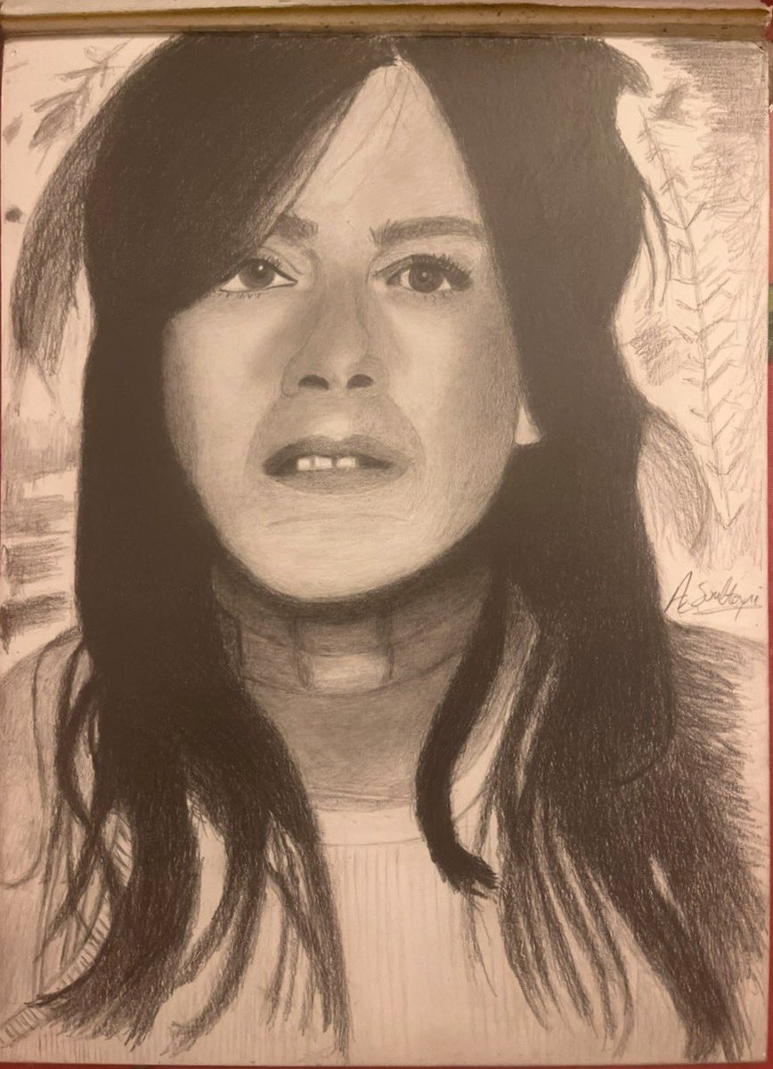 ASoultani_art's tweet photo. Graphite Portrait On Strathmore Bristol Paper  #graphite #portrait #art #arte #artdiscover #discoverart #realism #artists https://t.co/iQXU10svME