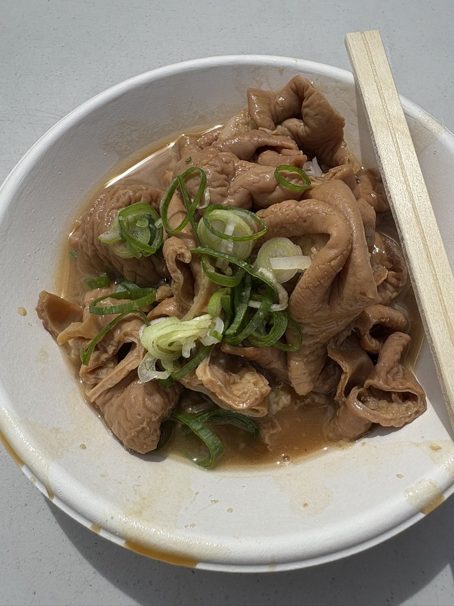 肉祭りじゃあ😊✌️

ビール🍺＆肉🥩🥓🍖🤣

#肉祭り
#日比谷公園