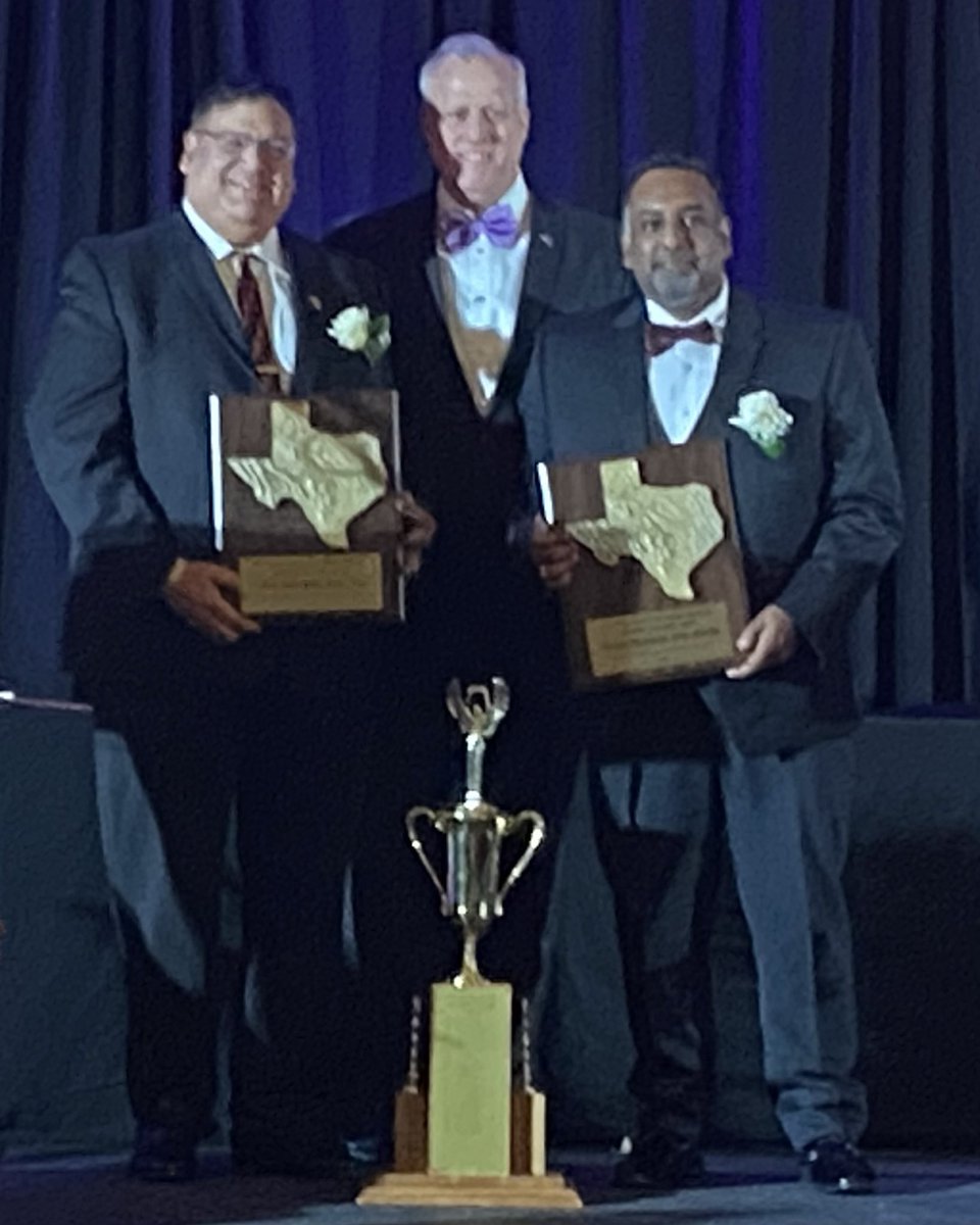 It’s a tie! Congratulations to co-winners of the 2025 Texas Dentist of the Year™, Victor Rodriguez, DDS ’95, and Partha Mukherji, DDS, General Practice Residency ’02.

#WeAreUTSD #UTHealthHouston