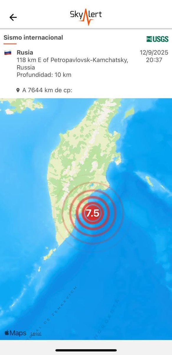 CoopeMX's tweet photo. #Sismo | Se registra un sismo magnitud 7.5 con epicentro en la Península de #kamchatka, #Rusia.
De acuerdo con #SkyAlert, es una réplica del #Terremoto magnitud 8.8 del pasado 29 de julio y que las réplicas pueden tardar meses o incluso años en sismos muy grandes. 

La amenaza de #Tsunami es para la región próxima al epicentro. 

#LaCoopeMX #Internacional #viernes