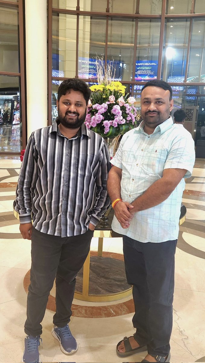 हृदय प्रिय बड़े भाई <a href="/Maheshojhabjp/">Mahesh Ojha</a> जी आपको जन्मदिन की हार्दिक बधाई एवं असीम शुभकामनाएं 

मैं ईश्वर से आपके सुखद, सुदीर्घ एवं सुमंगल जीवन की कामना करता हूँ🙏
     #happybirthdaytoyou
     <a href="/Maheshojhabjp/">Mahesh Ojha</a>