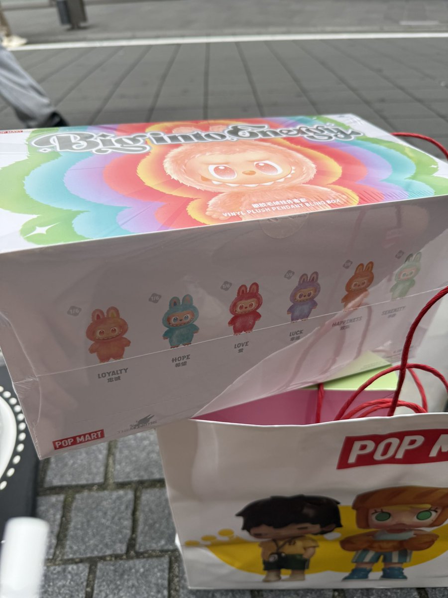 a_chan0722's tweet photo. ポップマート
LABUBUのマカロンとエナジー
スカルパンダのパンダ
お売りいたします。
ラブブのマカロンとエナジーはアソートであるのでまとめて買っていただける方優先させていただきます。金額によってはバラも可能です。
興味ある人はDM下さい https://t.co/VBQMl3nmKF