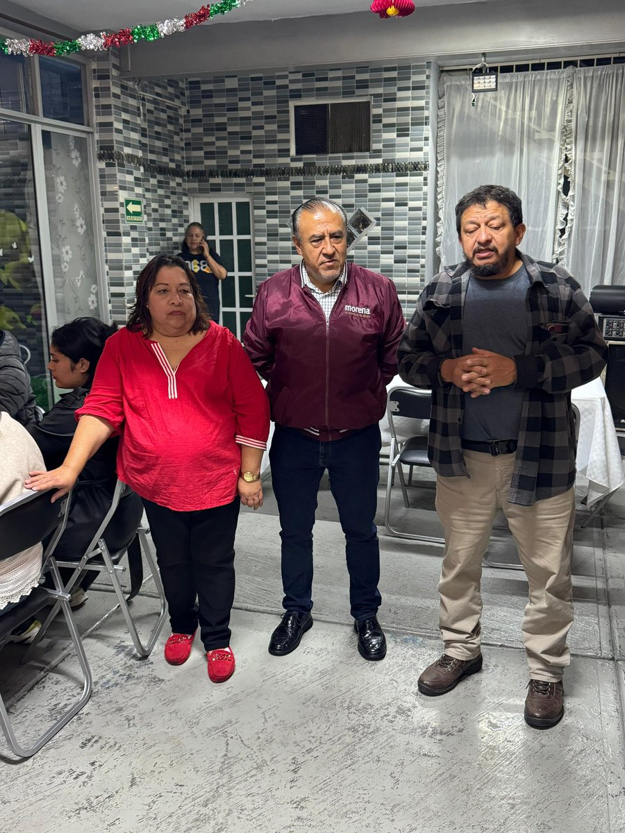 Me reuní con vecinos de 4 Casas de Diálogo de Agrícola Oriental y Pantitlán 🏛️
Disfrutamos de juegos, guisos y rifas 🎁 celebrando juntos una gran tarde mexicana 🇲🇽
Gracias a todas y todos por su apoyo 🙏
#NocheMexicana #CasasDeDialogo