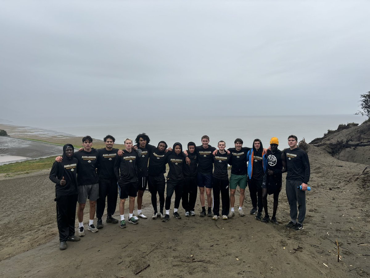 UAA Men's Basketball tweet media