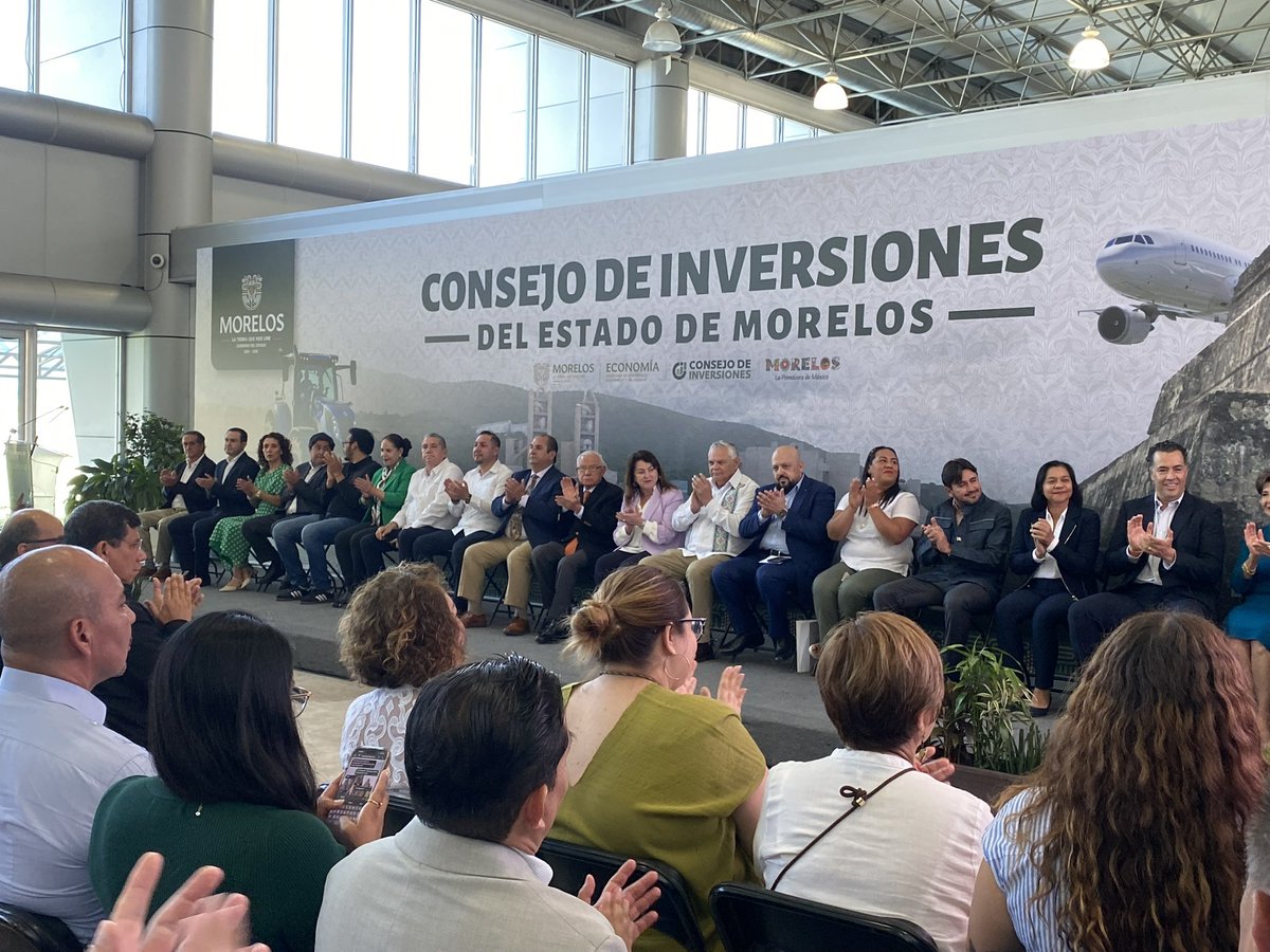 La Gobernadora <a href="/margarita_gs/">Margarita González Saravia</a> anunció 8 proyectos de inversión privada por más de 2 mil mdp.
Más de 1,200 empleos fortalecerán la economía de #Morelos. Desde <a href="/SG_Morelos/">Secretaría de Gobierno Morelos</a>, seguimos trabajando con unidad y resultados para consolidar un mejor futuro para las y los morelenses.