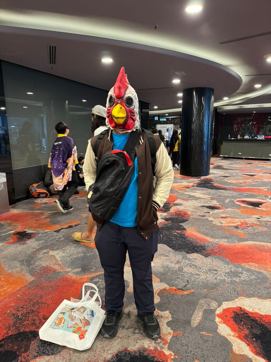 weetim's tweet photo. cool Jacket cosplay 🐔☎️ #hotlinemiami https://t.co/ufMxAbZRCM