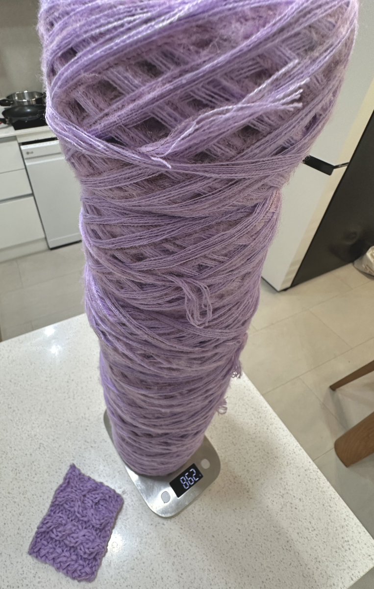 오늘은 가르시오하는 팁을 올려보겠어요🧶🧶
딱히 특별한 건 없지만.. 온갖 뻘짓과 시행착오를 했던 때의 저에게 누가 알려줬다면 좋았을 것 같아서 풀어봅니다~~!