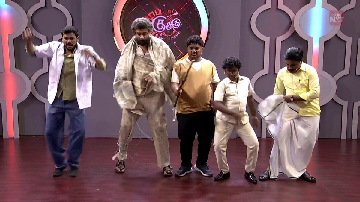 SmartBarani's tweet image. Like #CookwithComali, SunNXT also releasing #TopCookuDupeCooku early in their website before tv premiere  👍