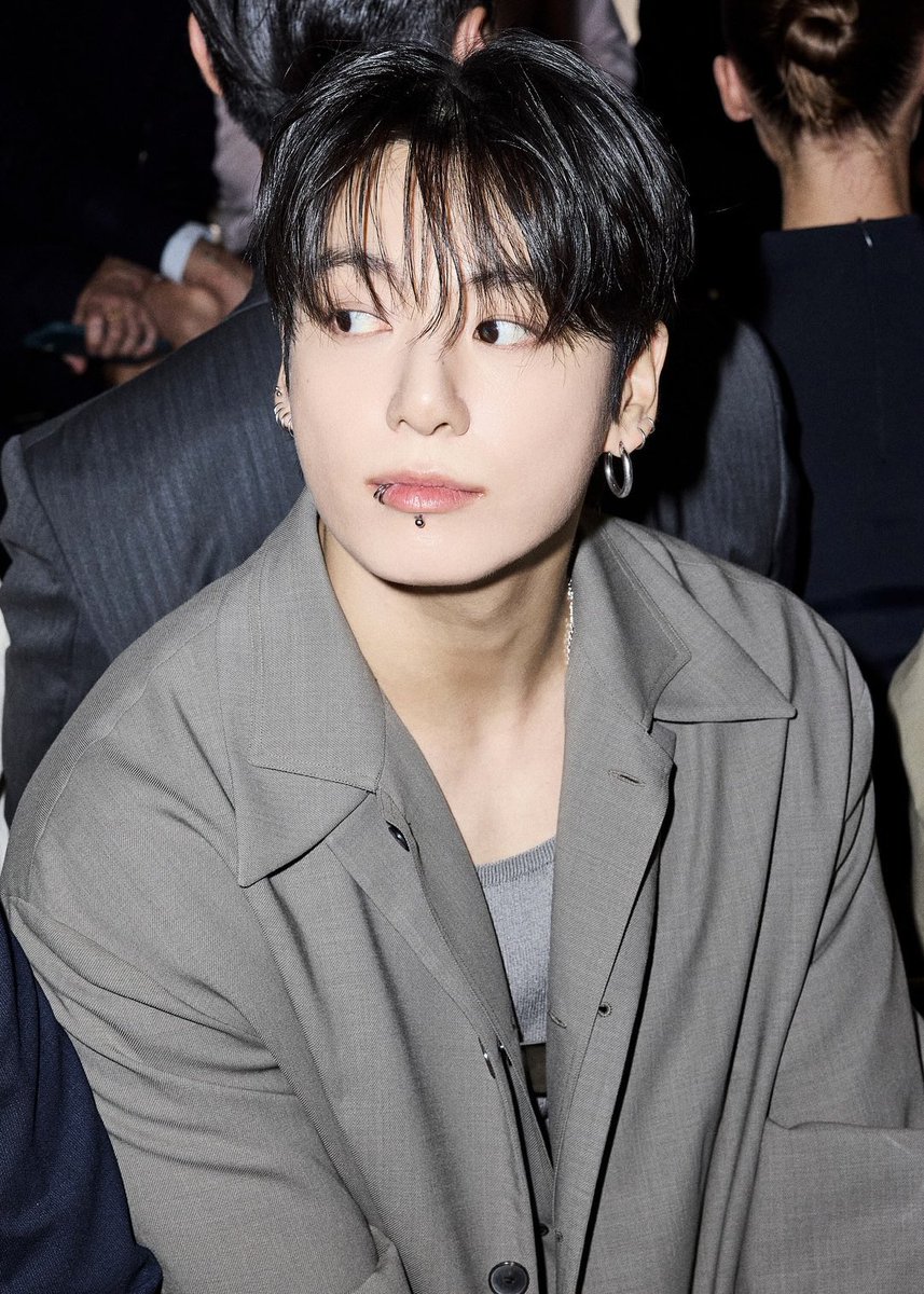 ✨꾹자님 진짜최고다 ✨

#JUNGKOOKxCALVINKLEIN
#JUNGKOOKxNYFW
