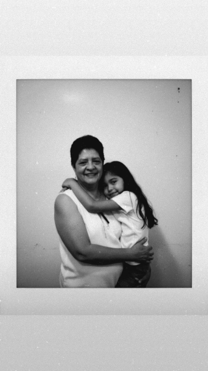 ZuleAlexandra's tweet image. Thank you AI for existing 🥹