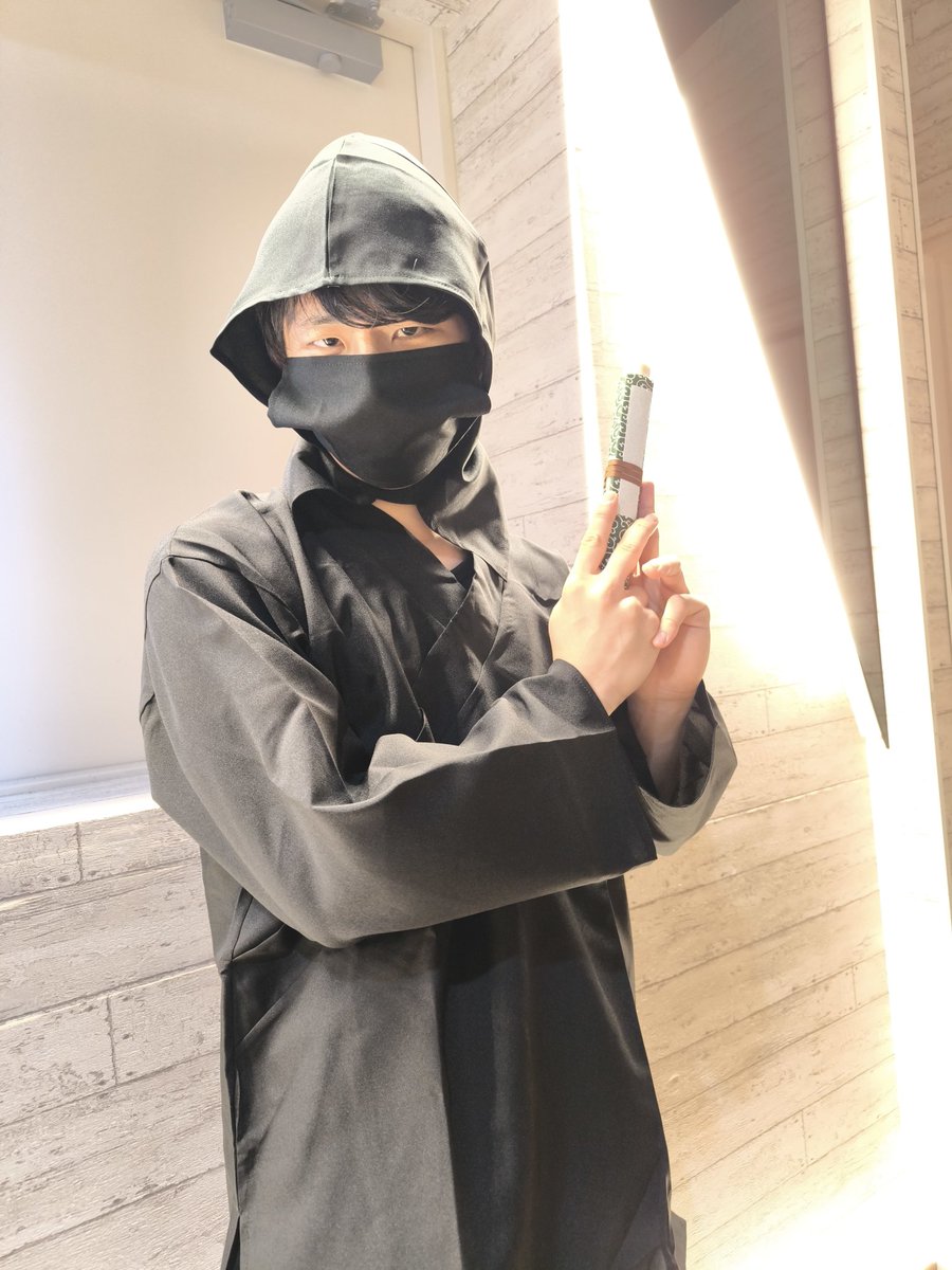 本物の士、発見！⚔️​

配信URLはこちら📹️youtube.com/live/7Tx4aeIys…
#samurai_iidx