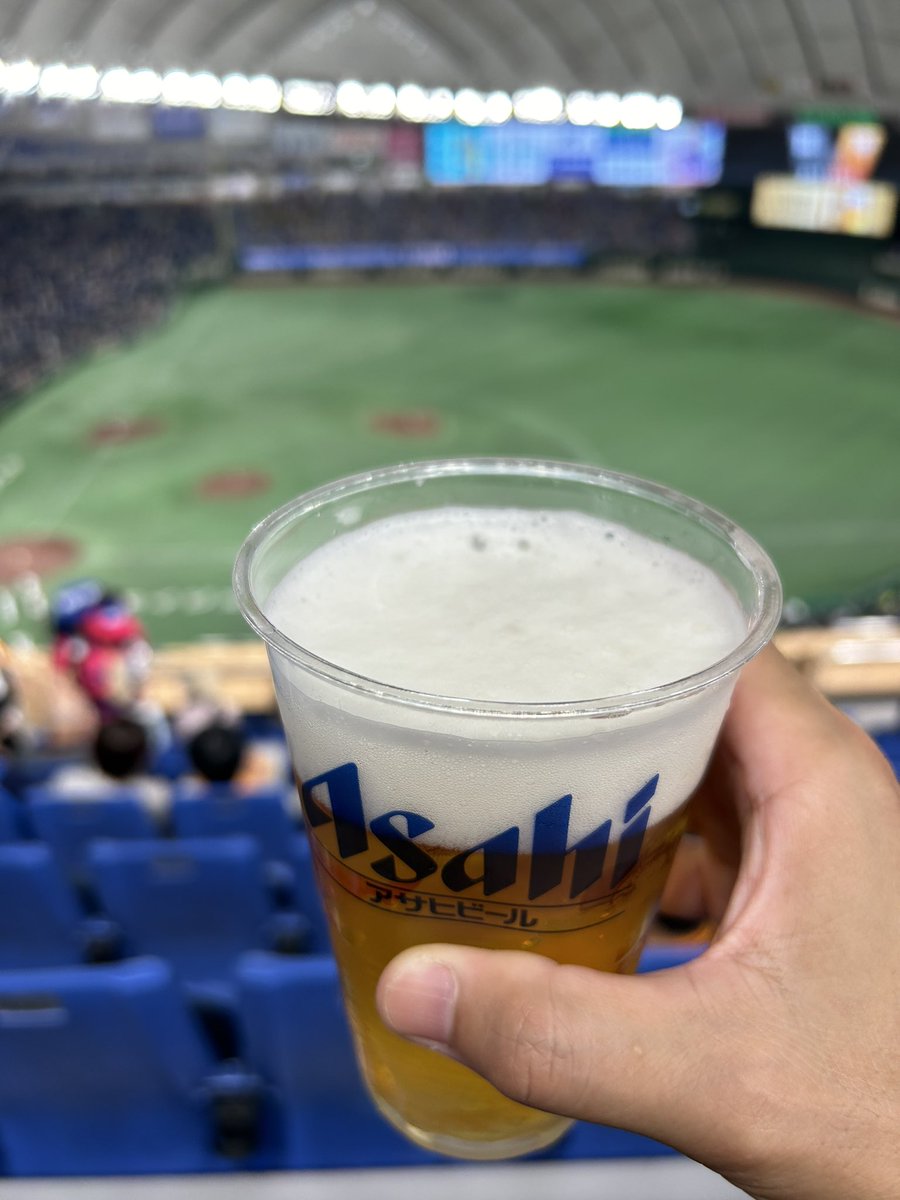 21KNTY's tweet photo. 今年ラスト東京ドーム https://t.co/b42QEhyohJ