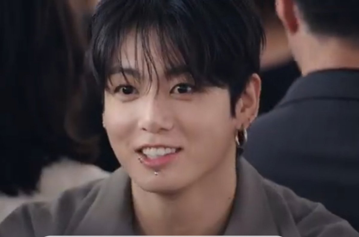 _uhmzee👍 tweet media