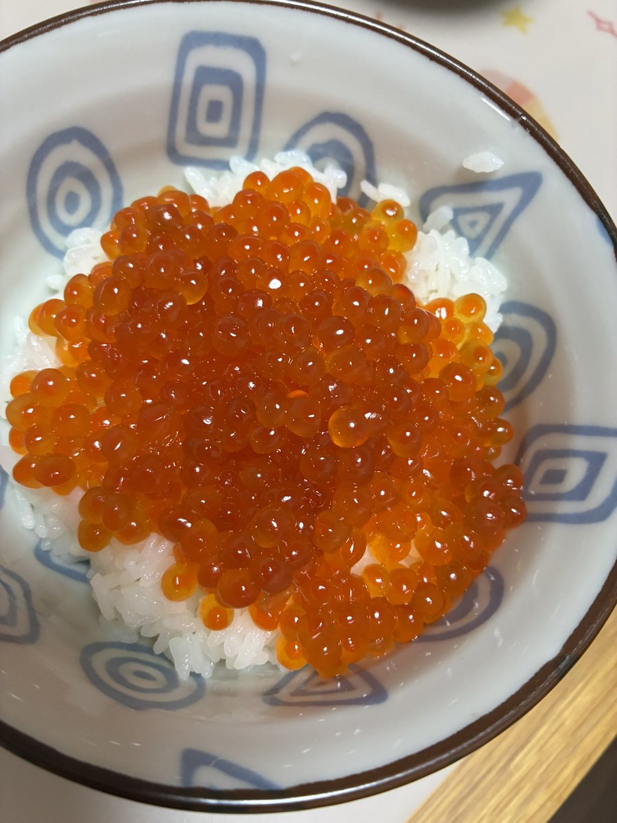 おはもっち☀️

ふるさと納税で、北海道別海町のイクラが届いた😆

去年もここのを食べたけど、美味しい～✨✨
ふるさと納税ではいつも美味しい食べ物をたくさん食べてる🥰

あとは、シャインマスカットと梨がくるから楽しみ😄
ステキな1日を😊🍀