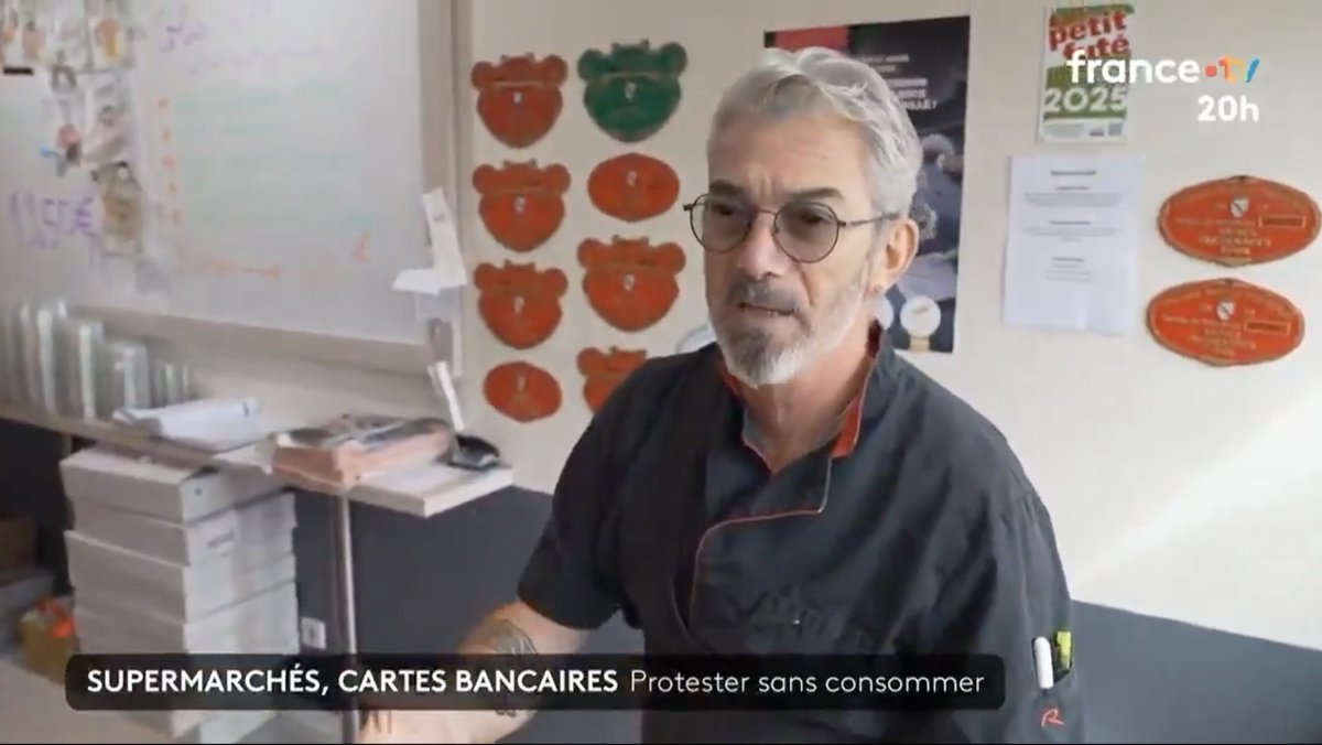 SUR FRANCE 2 : VIVE LE COMMERCE AU BLACK !
Dans le 20 heures de France 2 du 10 septembre 2025 : « Je vous fais 5 % de remise si vous payez en espèces toute la semaine », lance un commerçant. La voix off du journaliste relaie son ras-le-bol : « Le boucher n’en peut plus des