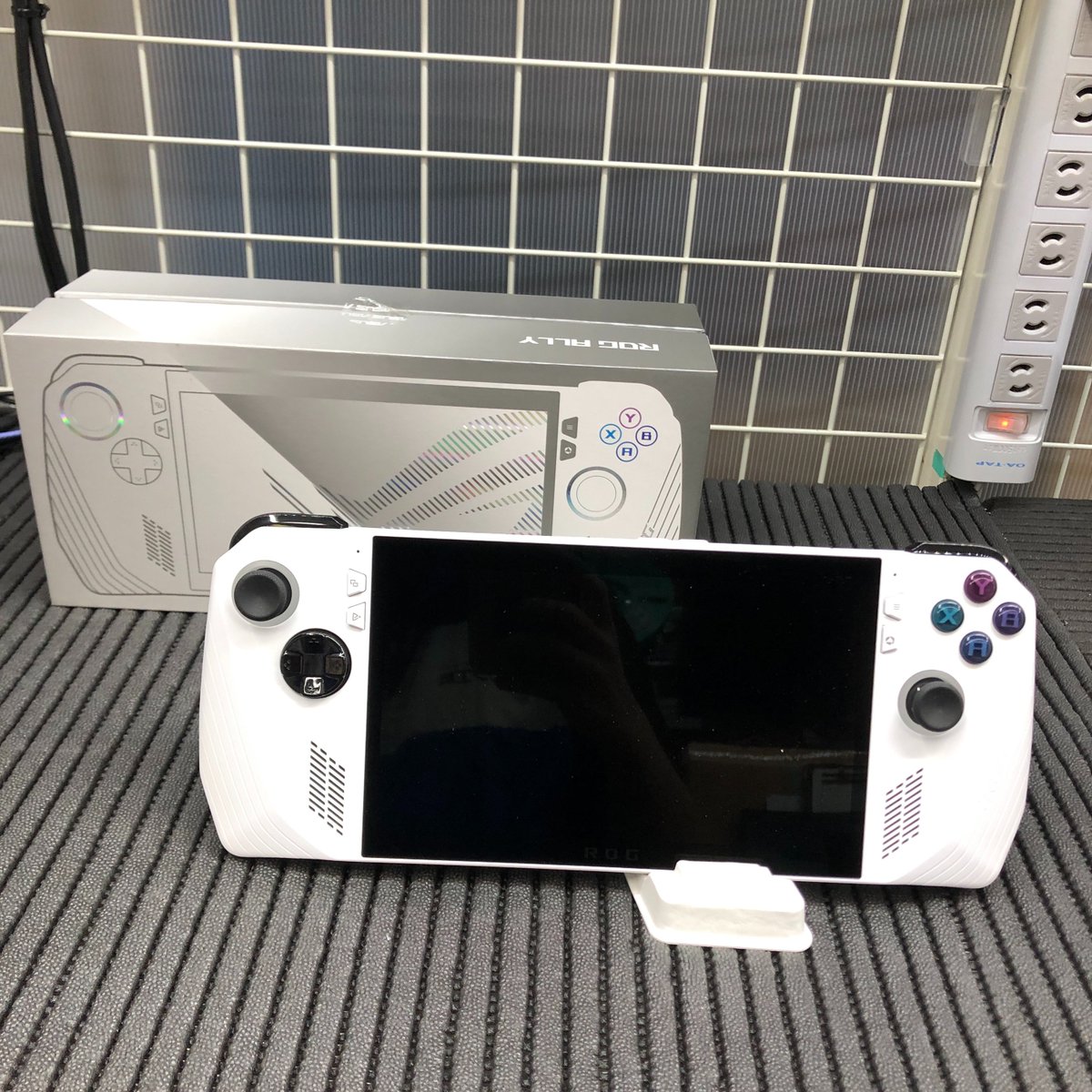 ASUSのROG ALLYのジャンク品複数台入荷致しました🙌 ASUS ROG ALLY Z1