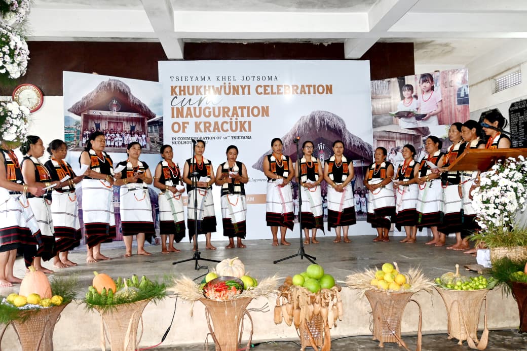 k_salhoutuonuo's tweet photo. I am truly honoured to join the Khukhwünyi Nyi and inaugurate the Kracüki of Tsieyama Khel, Jotsoma. It was a  joy and moment of pride to celebrate togetherness &amp; the beauty of our cultural traditions.
#Nagaland #CulturalHeritage https://t.co/w0KheQ4lFO