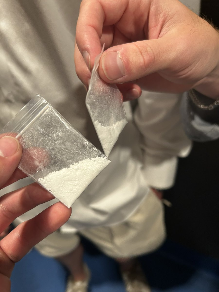 _uncleAndrew_'s tweet image. This is what Rosa Parks died for #bæg