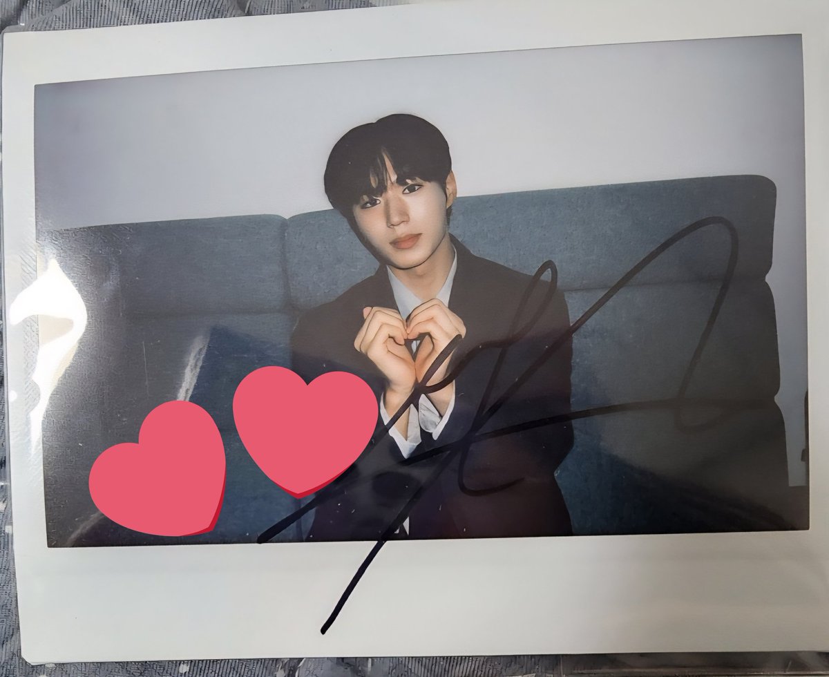 YuBi__920's tweet image. 공익을 위해 공유합니다,,
준서 넘 이쁘미... 빔사 준서는 사랑임 진짜