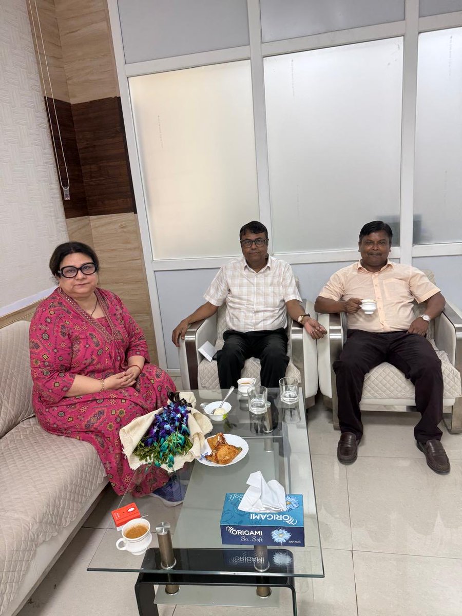 Professor Vinita Kacher , Law Faculty, LU tweet media