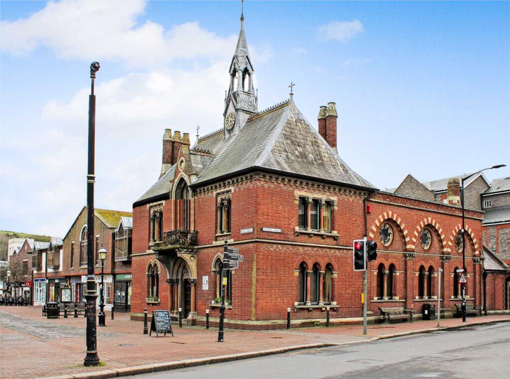 First public library for Lewes, Sussex:  rightmove.co.uk/properties/166… #LibrariesOnRightmove