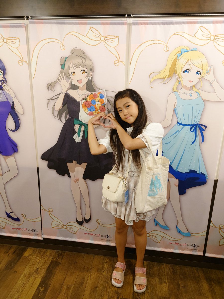 昨日ポストするの忘れちゃた(汗)
昨日はキュアメイドカフェにことりをちゃんの誕生日を祝いに行きました！みんなかわいい！
#ことり　#ラブライブ　#キュアメイドカフェ