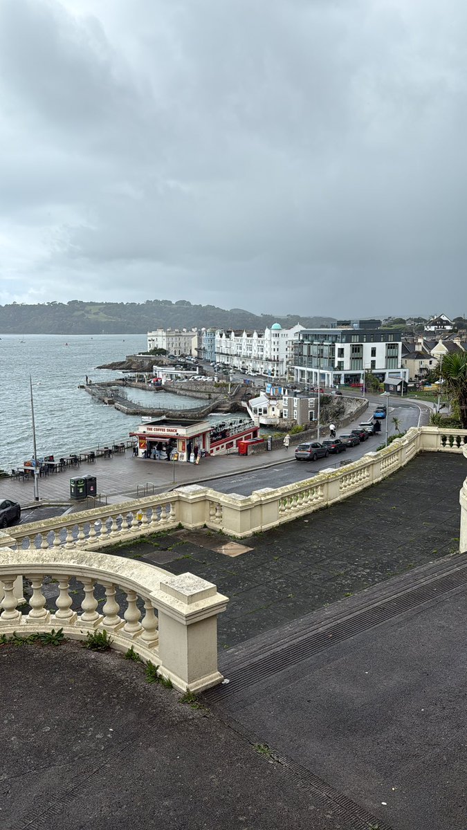 And as usual it is pissing down👍