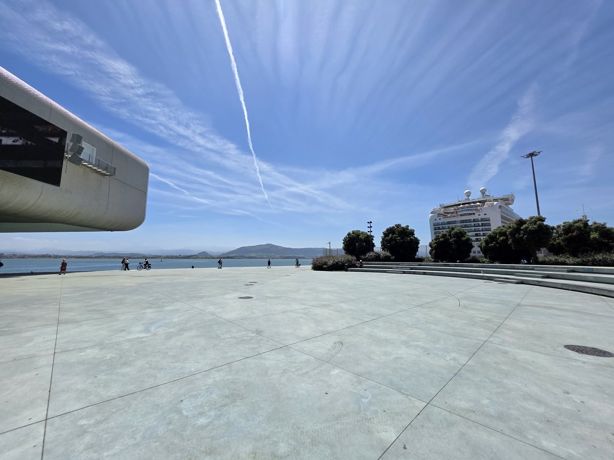Magnificent waterfront of Santander,Spain
Captured 📷from our visit in May this year

<a href="/pandocruises/">P&O Cruises</a> #Ventura (right), mountain range on the horizon. Botin Art centre (left) looking like a landed space ship

#cruise #travel delivers great experiences.And fabulous memories &amp; images