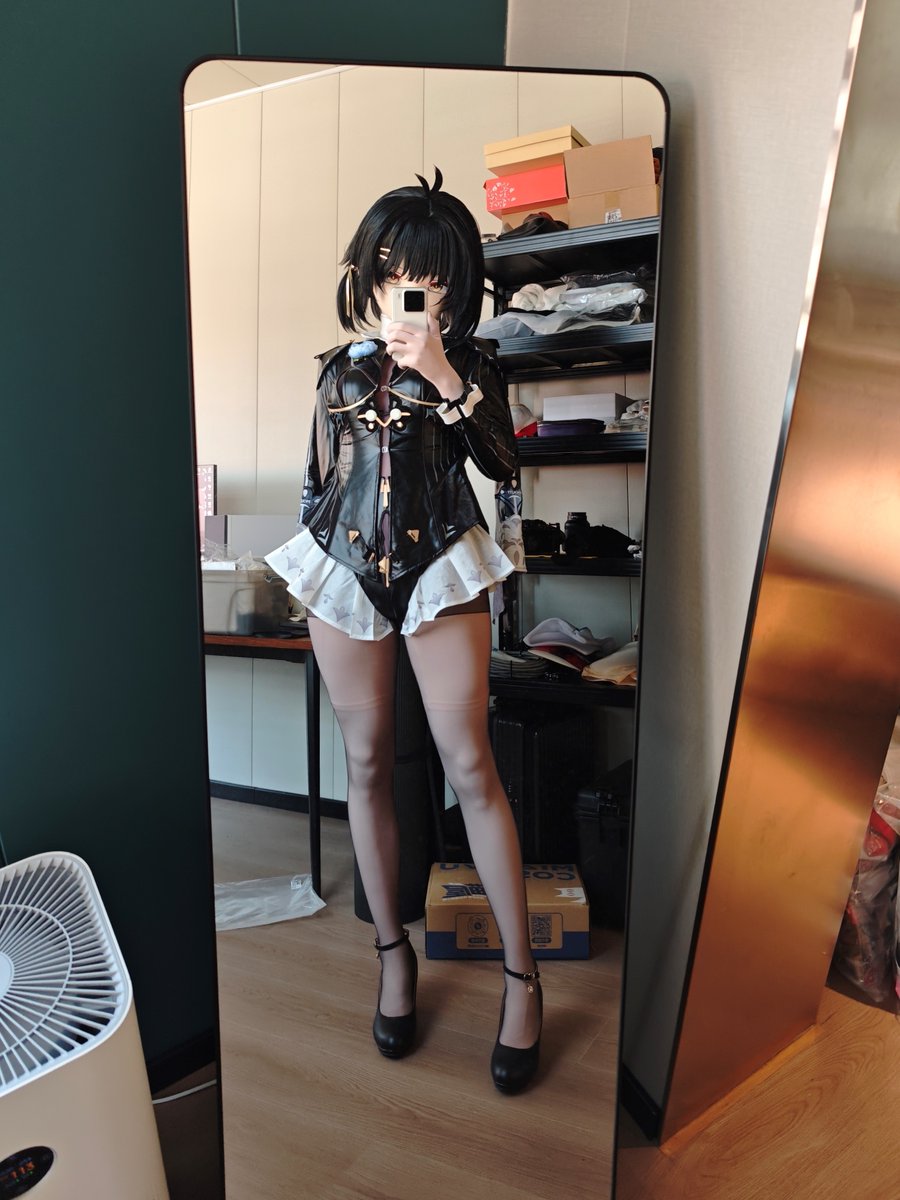 又来乱穿衣服了