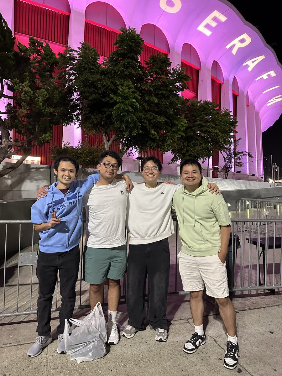 Got to see my favorite girl with my favorite boys 😂 <a href="/dylhutcg/">Dylan Chu</a> <a href="/Kyllval/">Kyle</a> <a href="/unlikelyherox/">adam cisneros</a>. DylhuTcg is the best sponsor.