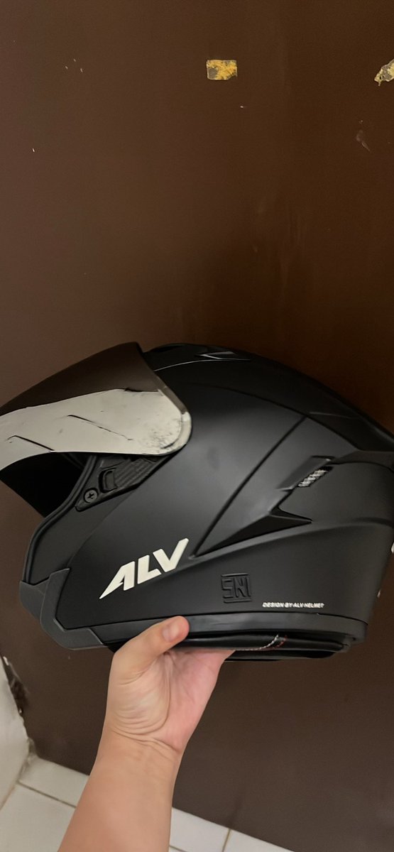 apremature's tweet photo. WTS

ALV Helmet Ultron
Size L
Warna Black Doff
No box tapi ada sarung nya
Harga 150k bisa nego 
Minat pm ya

#barangbekas #alvhelmet #barangsecond https://t.co/0oRV0G8FMd