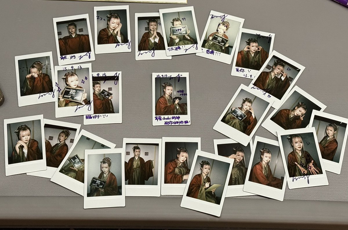 zi_meng_qwq's tweet image. VPF！
祝好运🍀

#VPF 
#VISUALPARTYFAMILY