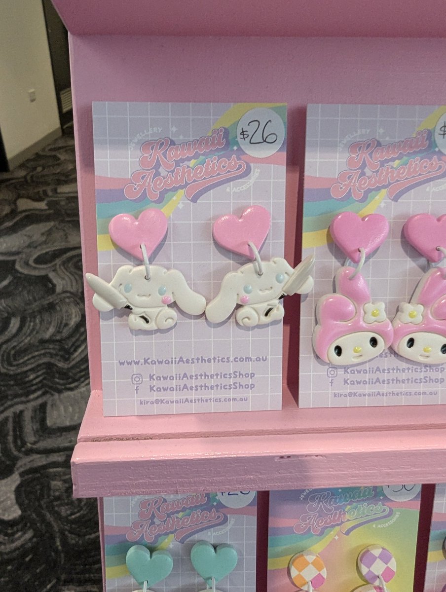 flibx0r's tweet photo. @ironmouse I saw a number of Cinnamoroll items in the Pixel Expo artist alley, including these earrings https://t.co/8et6C7KKie