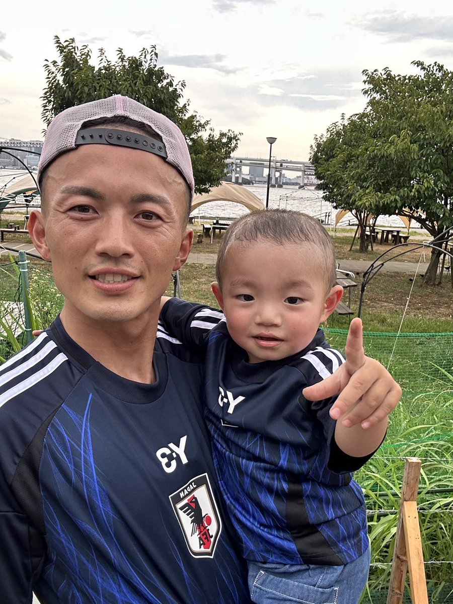 playboy0106's tweet photo. 早く息子とサッカーしたい

#jfa_samuraiblue https://t.co/H9ijZ4VKv6