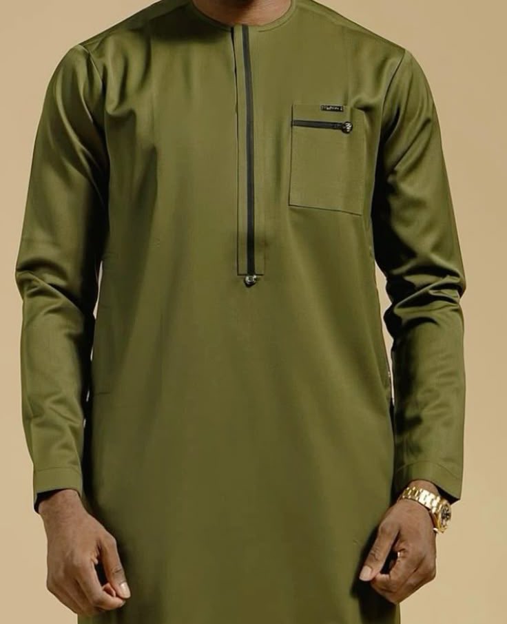 GoldmanUganda's tweet image. Kaftan for Men. 
Tailored in less than 4 days. 
WhatsApp 0755845542.