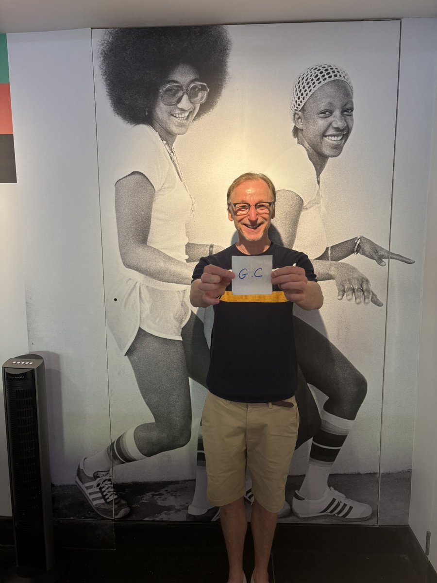 Gary Crowley tweet media