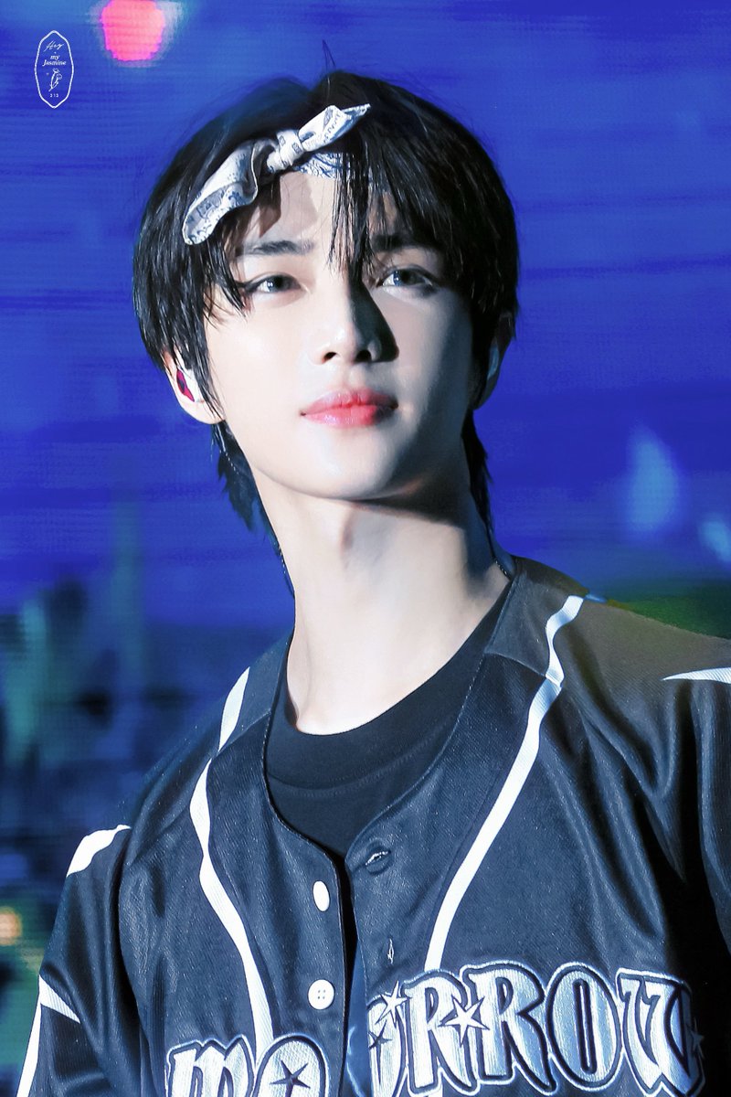 txt act:tomorrow ボムギュ ユニフォームシャツ BEOMGYU TXT ACT