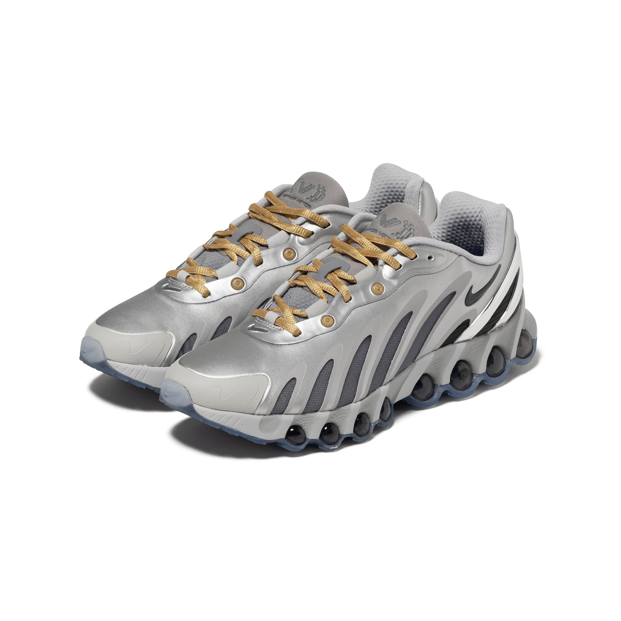 エア マックス Dn8 x ヴィクター・ヴィクター メンズシューズ NIKE公式】エア マックス Dn8 x Victor Victor 'Metallic Silver