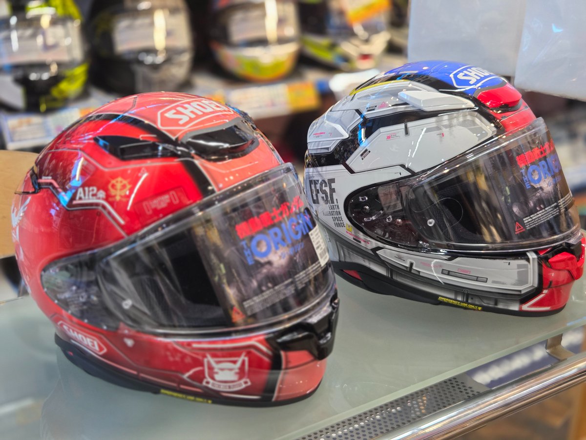 やっと店頭にSHOEI Z-8 RX-78-02 ガンダムとMS-06S シャア専用ザク II