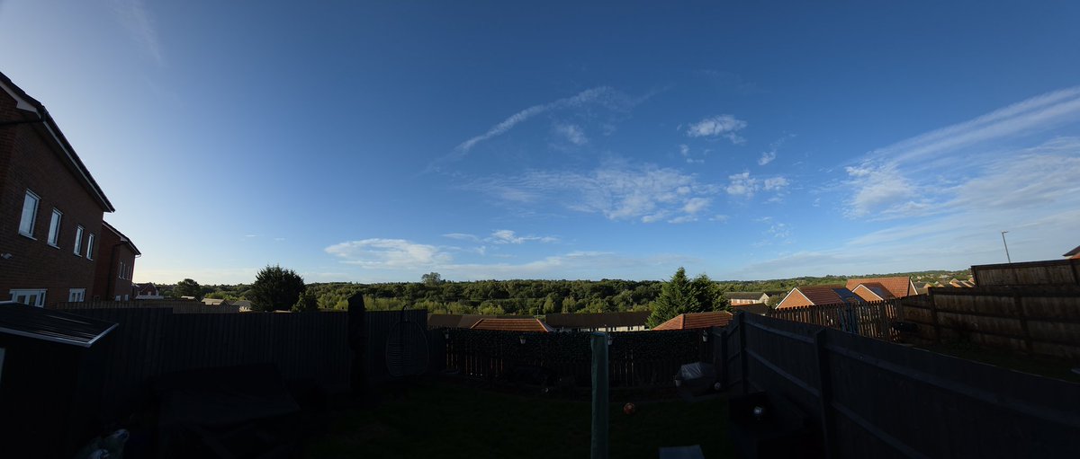 percey1501's tweet image. Up early this morning for an U18s fixture. Much prefer at 3pm ko. 
Bags packed, brew in hand.
Watches charged with @refsix, kit sorted with @TheRefStop. 
@BirminghamFA &amp;amp; @FARefereeing 
#GettingOld #QuickYoungPlayers @adidasfootball at the ready. 
Remember assist not insist!!