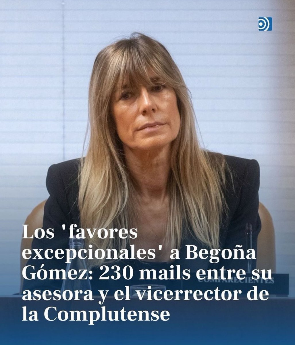 Perrroloco7's tweet image. 230 correos Solamente con el vicerrector… “algún favor excepcional”.