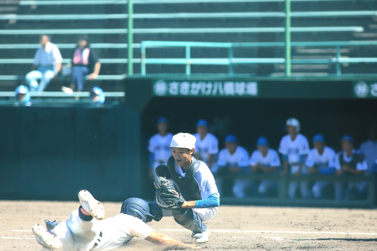 sisinji's tweet image. 第77回秋季東北地区高等学校野球秋田県大会     
さきがけ八橋球場　　          

秋田工業高校－秋田南高校  

秋田工業高校　　
仲村　翔聖（1年　泉中学校）

＃質実剛健
＃金砂ブルー
＃君よ輝け