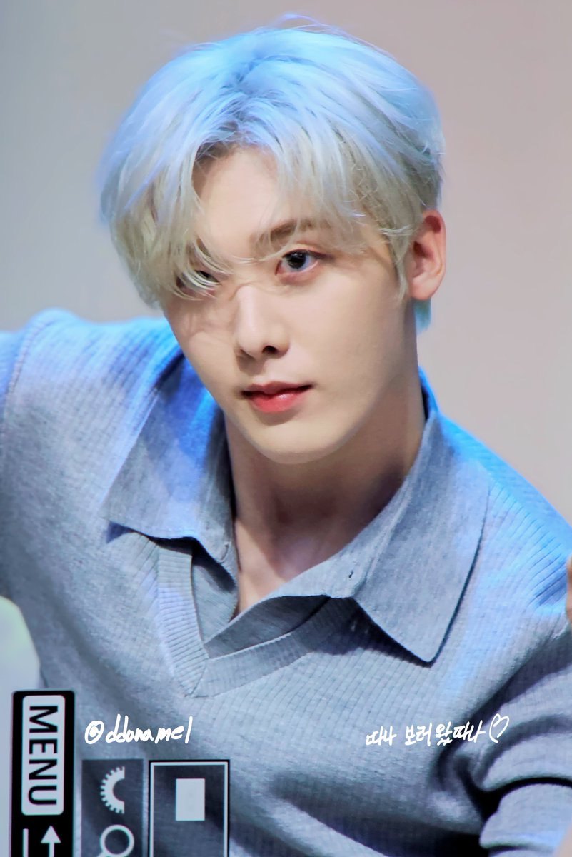 ddanamel's tweet photo. 250913 pre. 잘생긴 모기님✨️

#윤산하 #YOONSANHA #ユンサナ 
#아스트로 #ASTRO @offclASTRO https://t.co/d6glhOBeIY