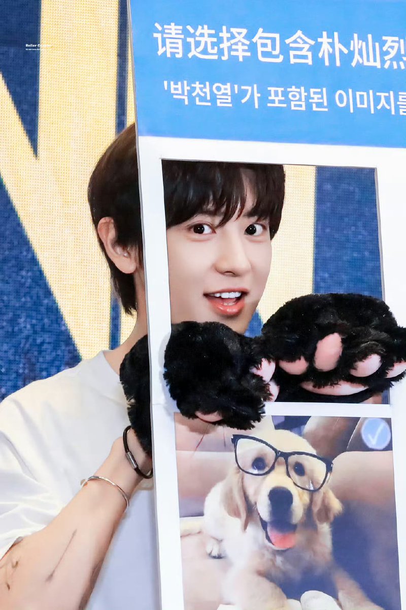utofest UTO FEST CHANYEOL 直筆サイン入りポスター ソウル公演限定 】ONFUS HOUR US ゴニ 直筆サイン入りポスター