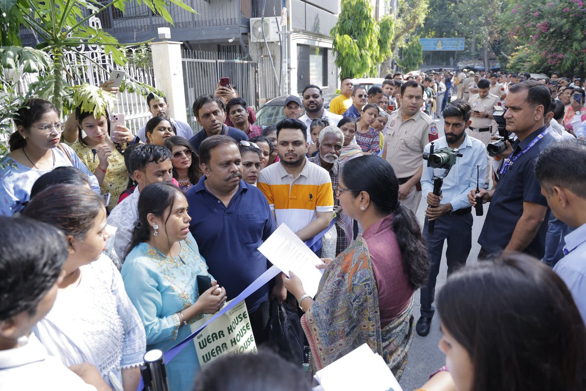 <a href="/gupta_rekha/">Rekha Gupta</a> <a href="/PMOIndia/">PMO India</a> <a href="/narendramodi/">Narendra Modi</a> <a href="/HMOIndia/">गृहमंत्री कार्यालय, HMO India</a> <a href="/AmitShah/">Amit Shah</a> <a href="/JPNadda/">Jagat Prakash Nadda</a> <a href="/BJP4India/">BJP</a> <a href="/BJP4Delhi/">BJP Delhi</a> बहन #रेखा_गुप्ता जी,
🙏
दिल्ली के सरकारी स्कूलों NSQF Vocational Trainers भी शोषण का शिकार हैं,

From 10 Years

No increments
No Job Security
No Policy

We are PostGraduates Trainers but Salary is equal 4th Class #Labours.

<a href="/ashishsood_bjp/">Ashish Sood</a> <a href="/CMODelhi/">CMO Delhi</a> <a href="/RamvirBidhuri/">Ramvir Singh Bidhuri</a>