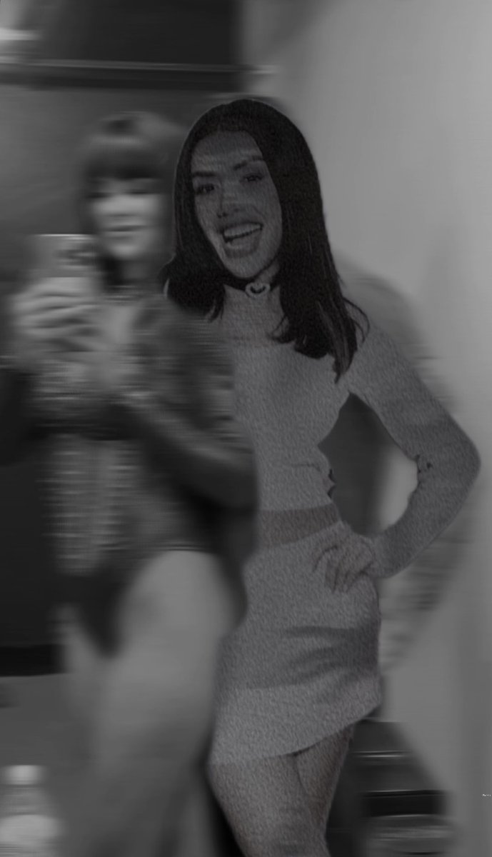 DannyRirri's tweet image. No hay nada como jugar con filtros para borrar imperfecciones horrorosas!
Quedó bonita la foto a pesar de todo ¿no? 😌📷

Del terror a lo bonito!
Seguimos recordando a las #Garime porque son un todo. Y la fiesta del 15 en #LaCasaDeLosFamososMx fue increíble 
❤️🇲🇽
#CuritasRebeldes