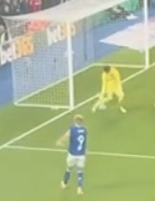 My favourite image from last night I’m still buzzing and hard #ITFC