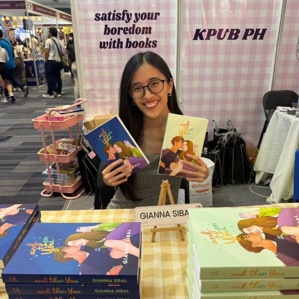 kpubph's tweet photo. ATM: Gianna Sibal and FGirlWriter’s book signing ✨️
#KPubPHatMIBF #GetLitatMIBF #StoriesInEveryForm #MIBF2025 https://t.co/fLkOdo1md5